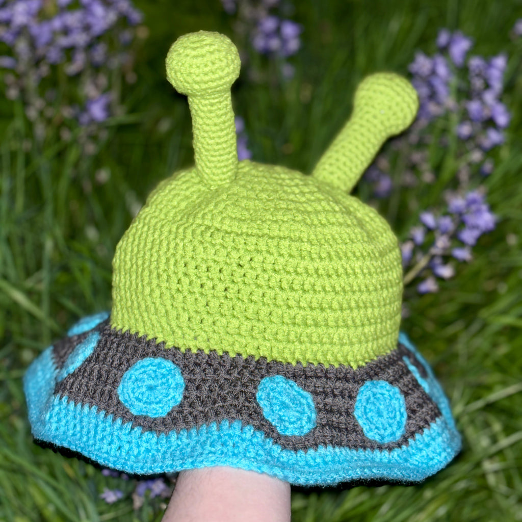 Alien Bucket Hat